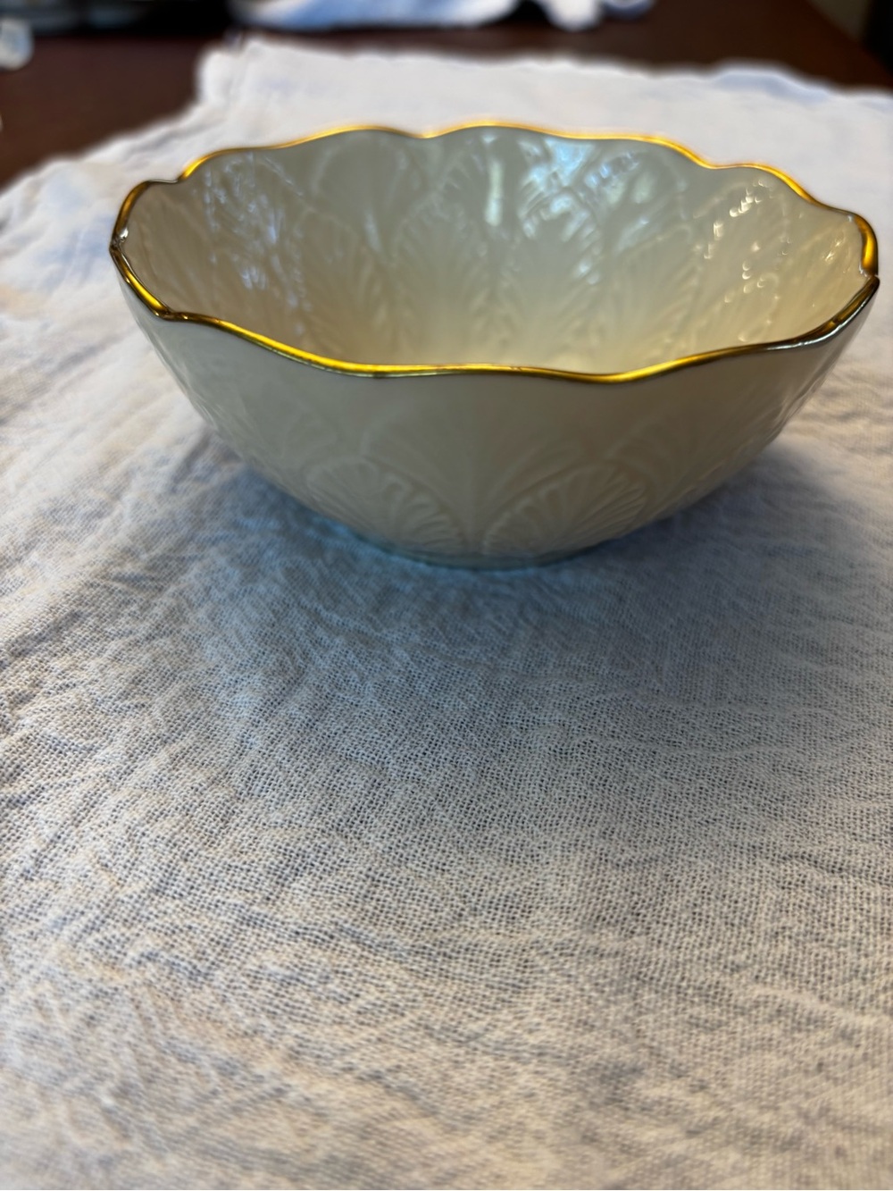 Lenox Cream Porcelain Scalloped Bowl with Gold Trim